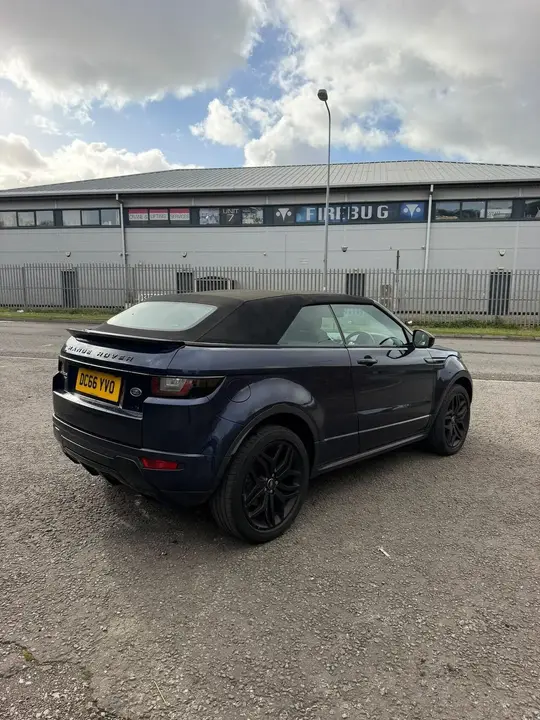 Land Rover Range Rover Evoque 2017 photo 3