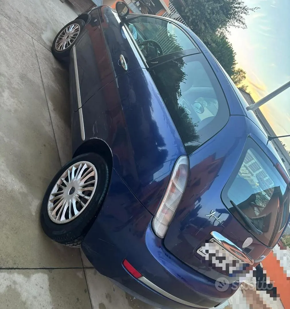 Lancia Ypsilon 2007 photo 2