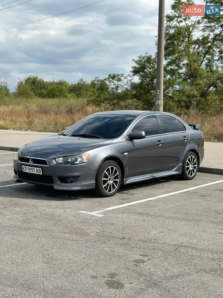 Mitsubishi Lancer 2010 photo 5