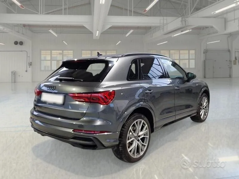 Audi Q3 2023 photo 4