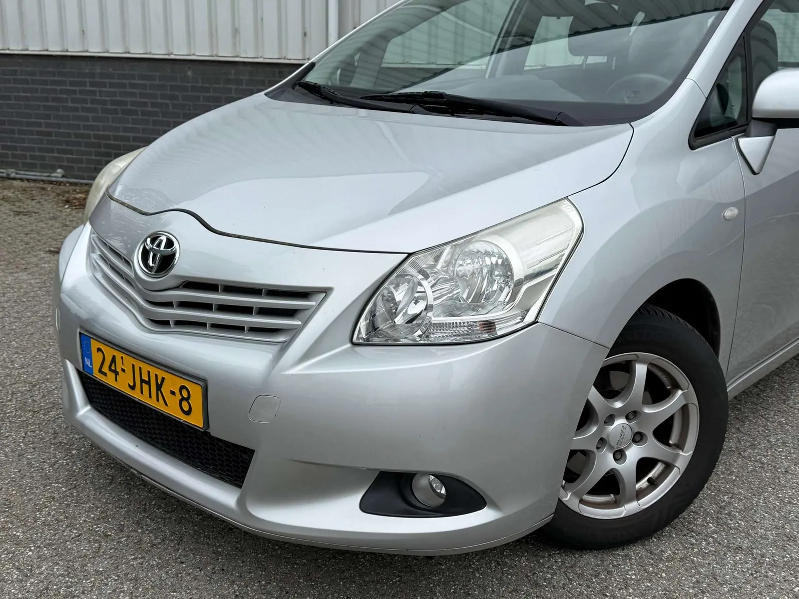 Toyota Verso 2009 photo 2