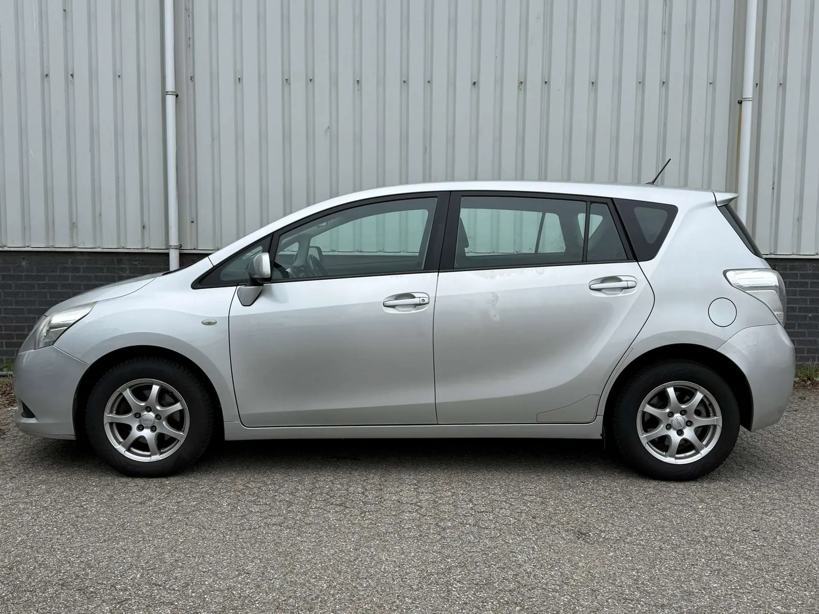 Toyota Verso 2009 photo 5
