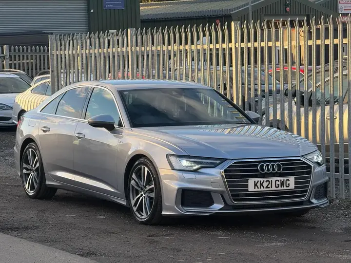 Audi A6 2021 photo 2