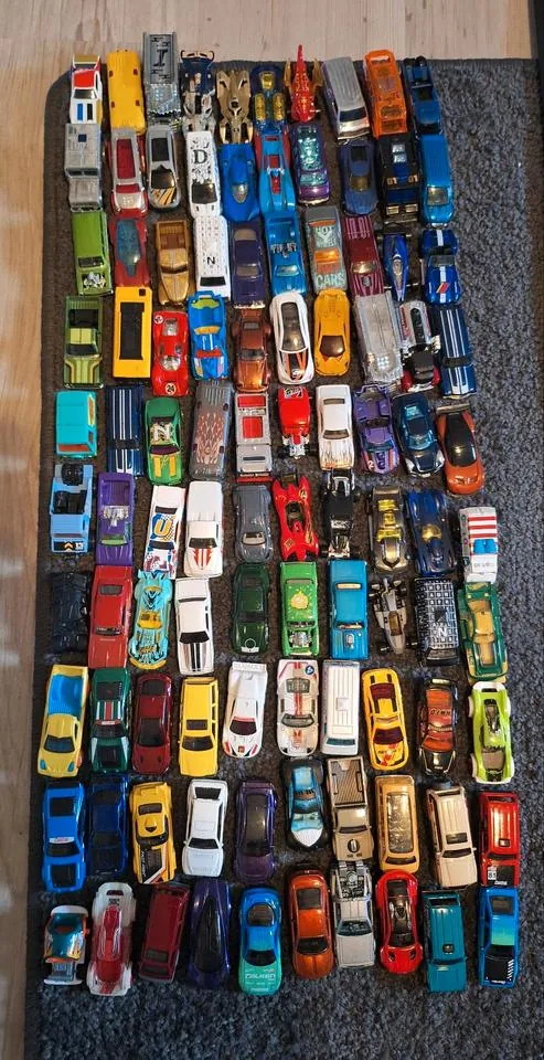 Hot Wheels Hot Wheels