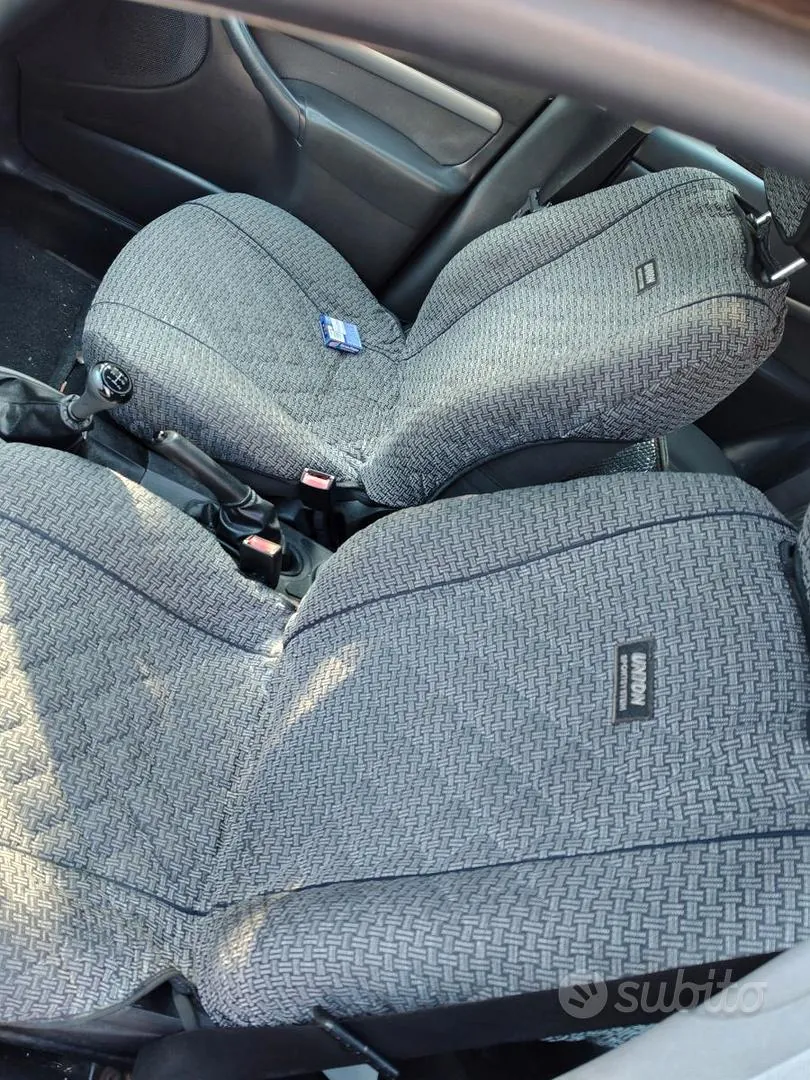 Ford Focus 2004 photo 4