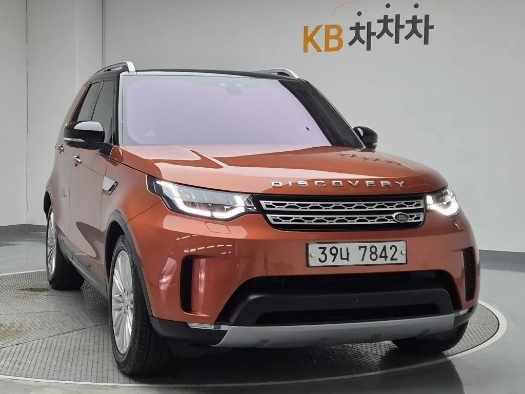 Land Rover Discovery 2018 photo 4