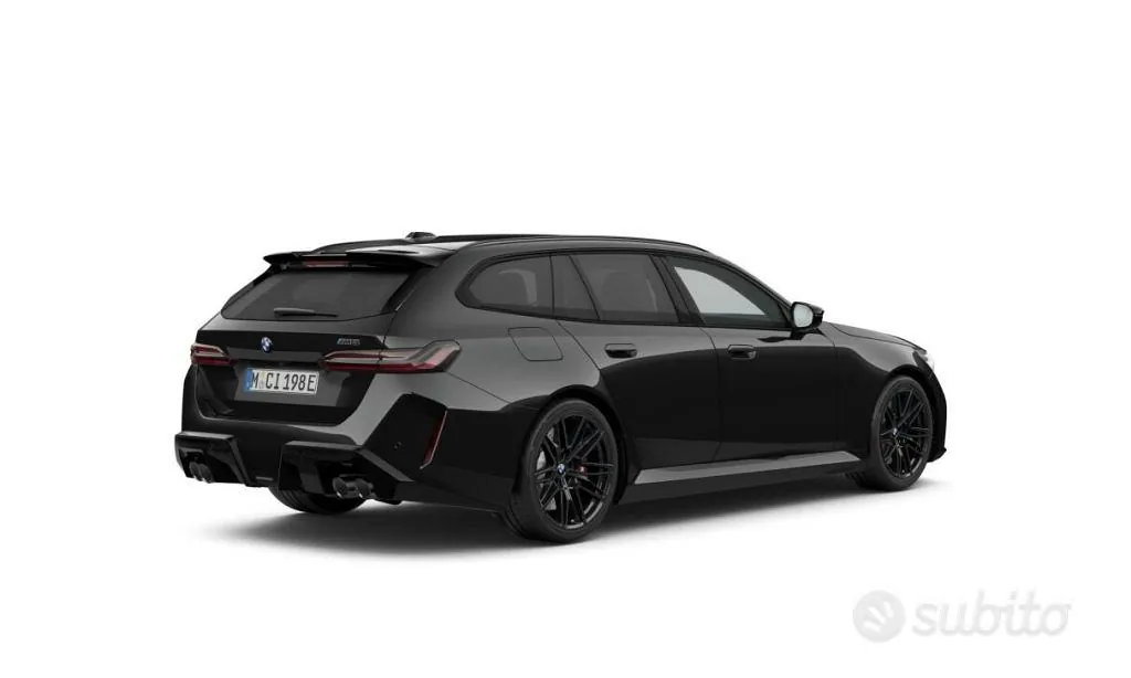 BMW M5 photo 2