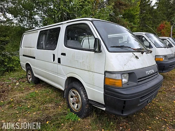 Toyota Hiace 1993 photo 2