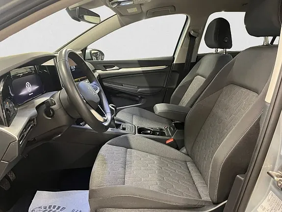 Volkswagen Golf I 2025 photo 5