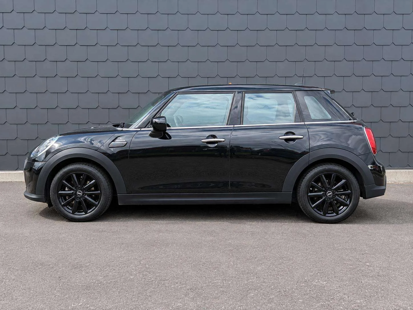 Mini Cooper 2023 photo 2