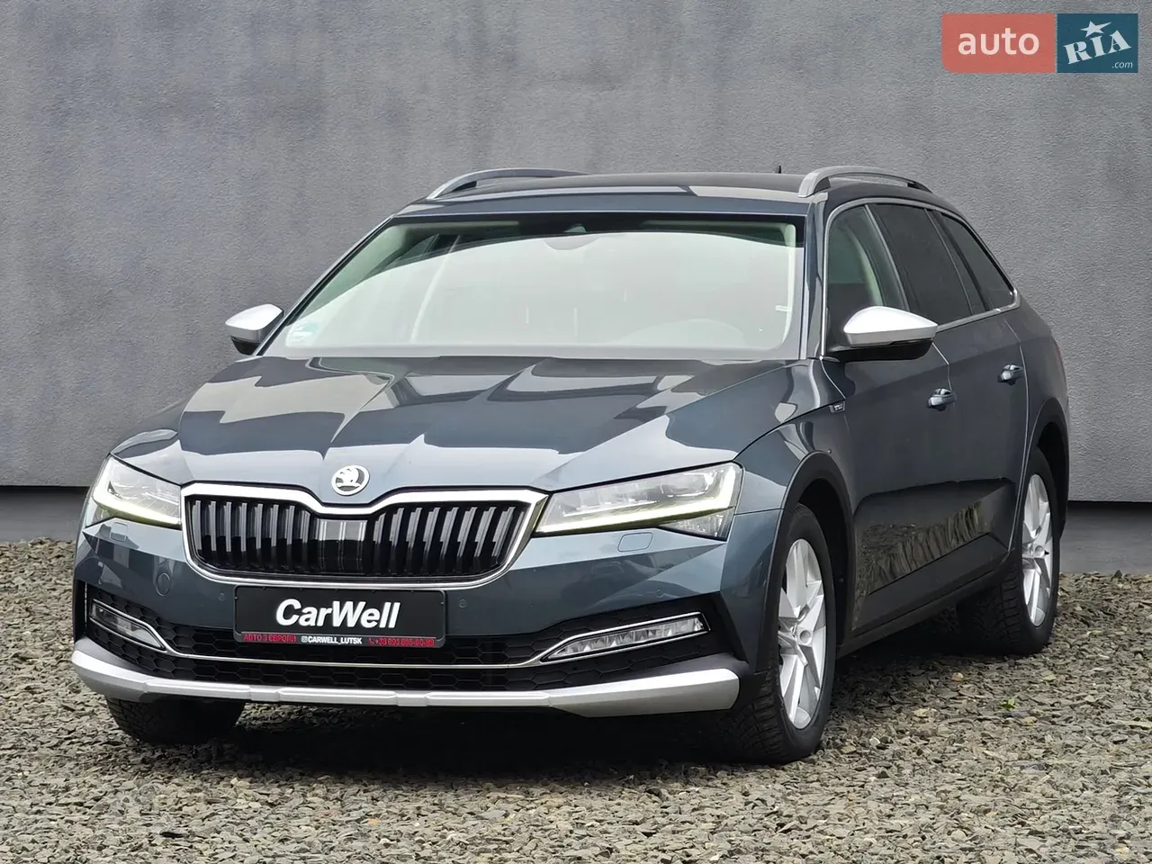 Skoda Superb Scout 2020 photo 3