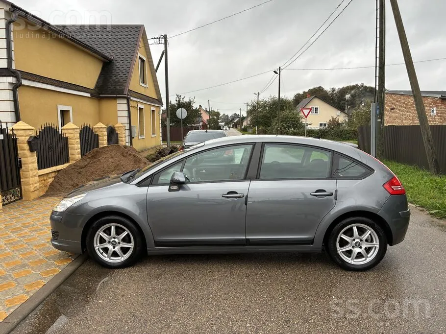 Citroen C4 2008 photo 2