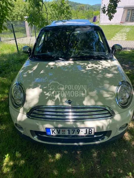 Mini Cooper 2012 photo 2