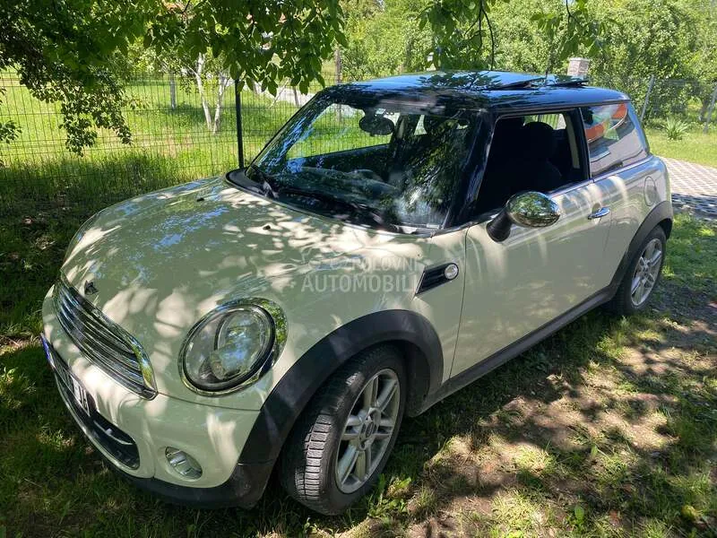 Mini Cooper 2012 photo 3
