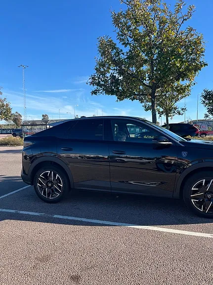 Peugeot 3008 2024 photo 2