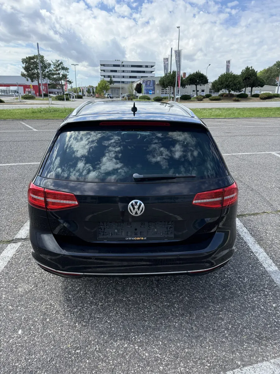 Volkswagen Passat 2015 photo 2