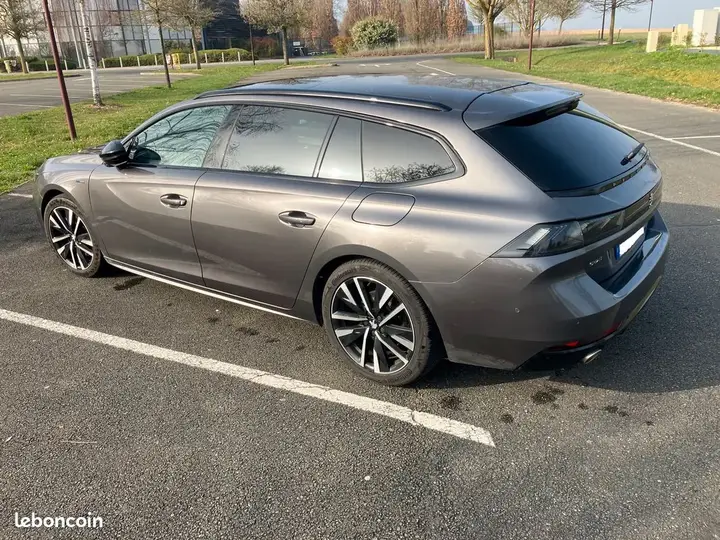 Peugeot 508 2021 photo 2