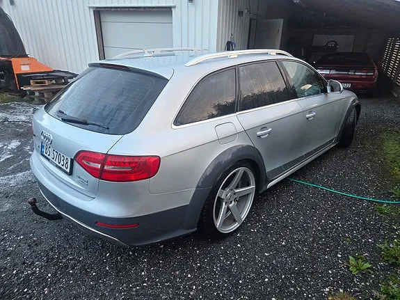 Audi A4 Allroad 2013 photo 3