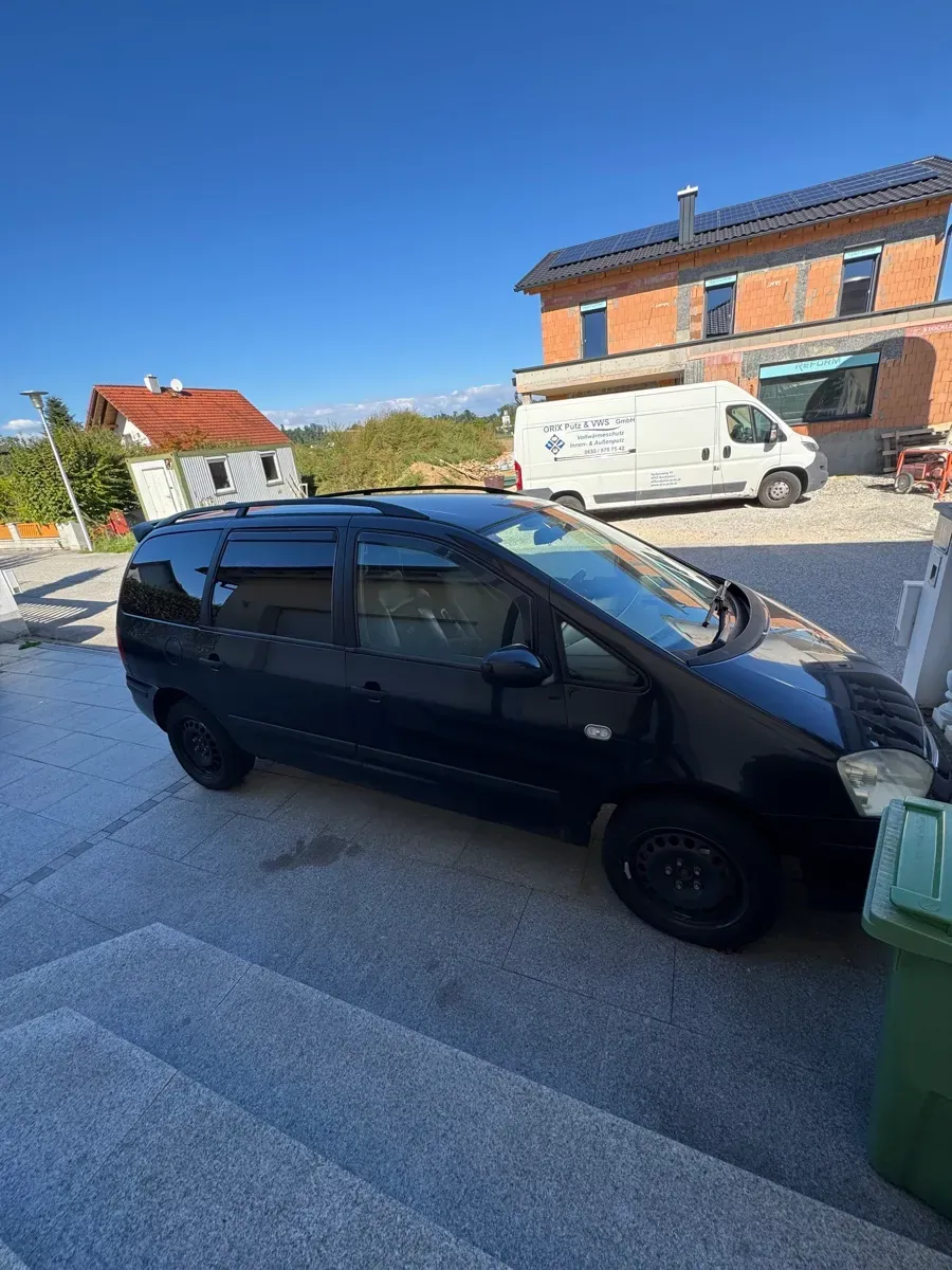 Ford Galaxy 2006 photo 3