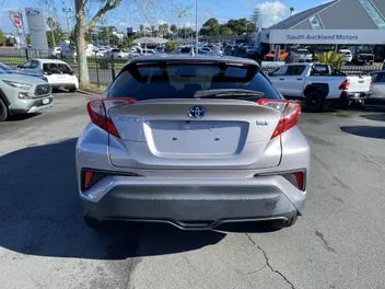Toyota C-Hr 2017 photo 4