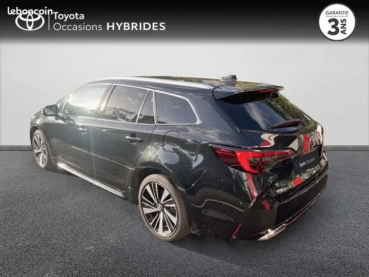 Toyota Corolla 2025 photo 2