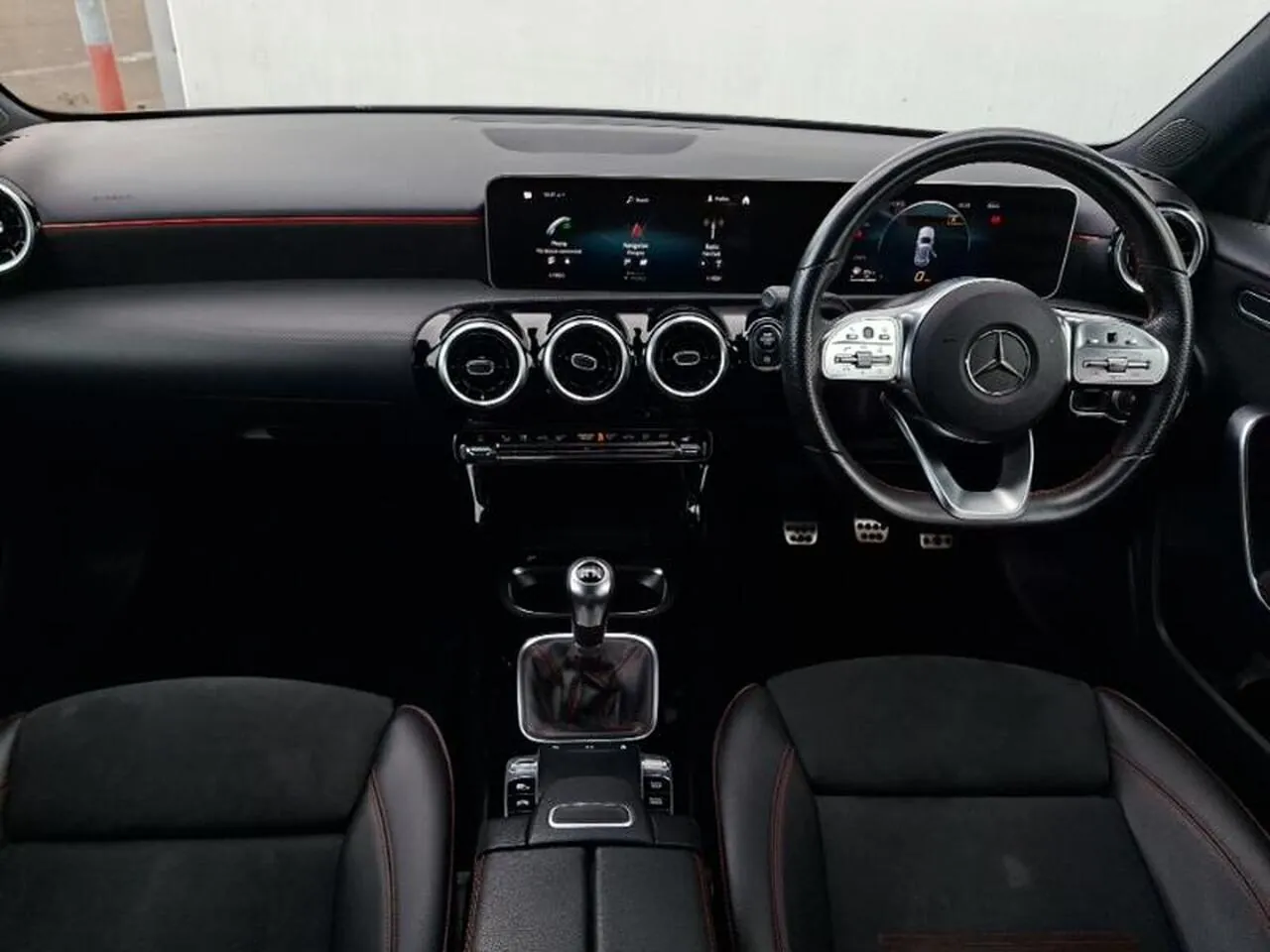 Mercedes-Benz A-Class 2019 photo 3