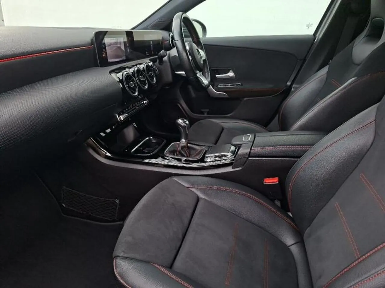 Mercedes-Benz A-Class 2019 photo 5