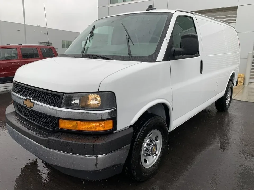 Chevrolet Express 2025 photo 4