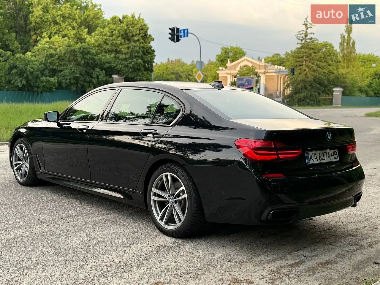 BMW 7 Series 2017 photo 5