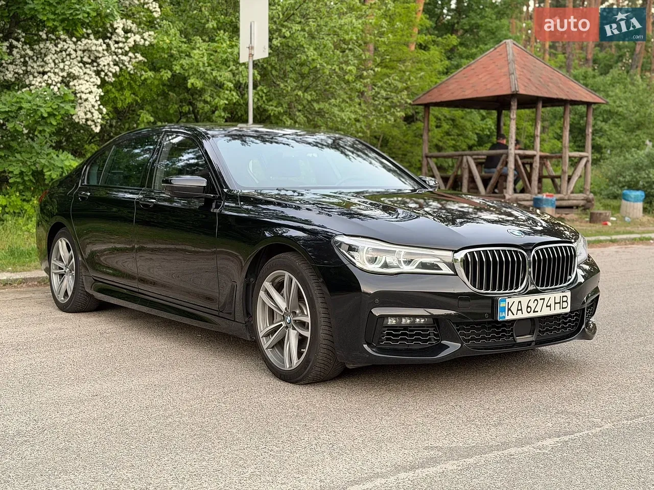 BMW 7 Series 2017 photo 4