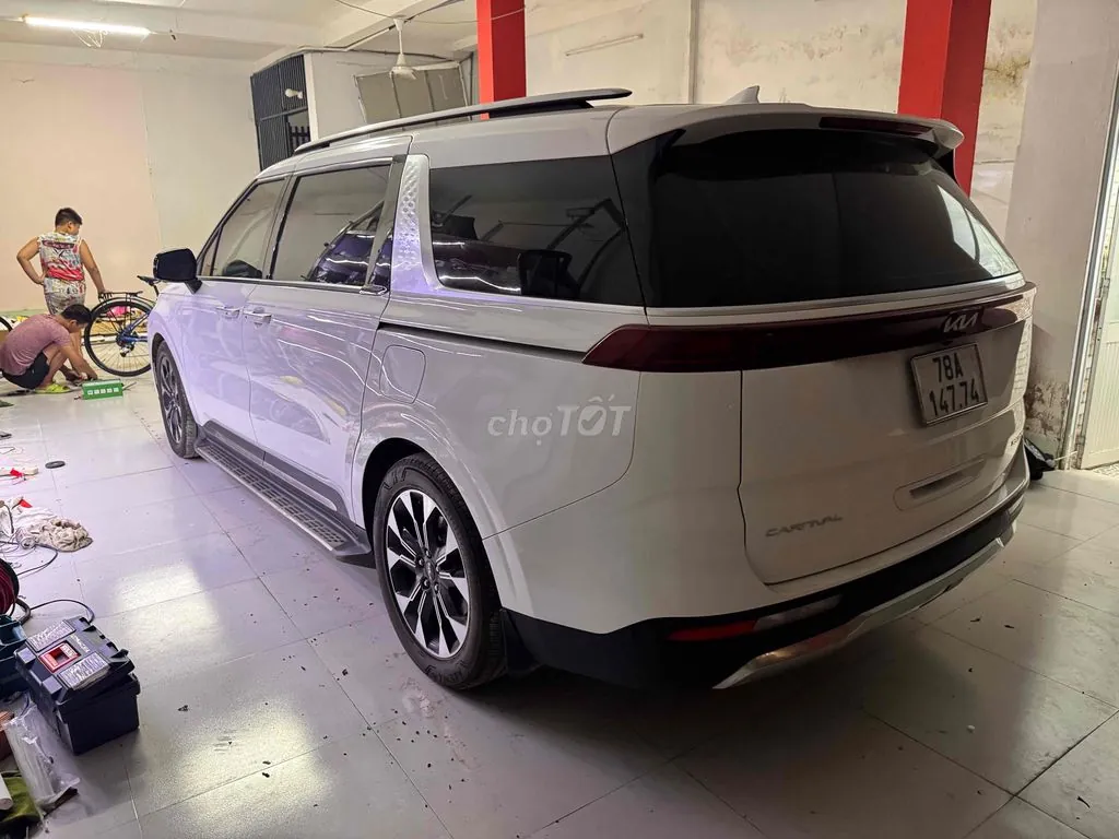 Kia Carnival 2023 photo 2