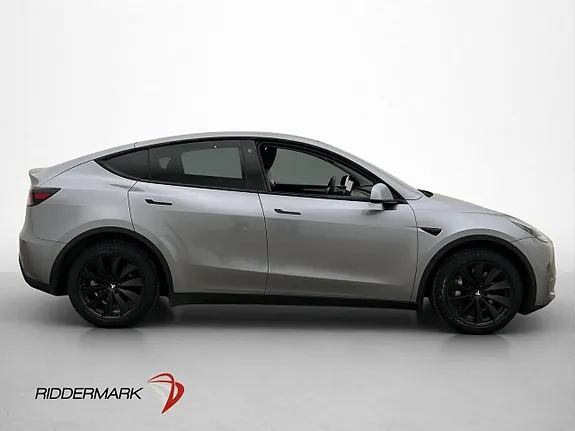 Tesla Model Y 2024 photo 5