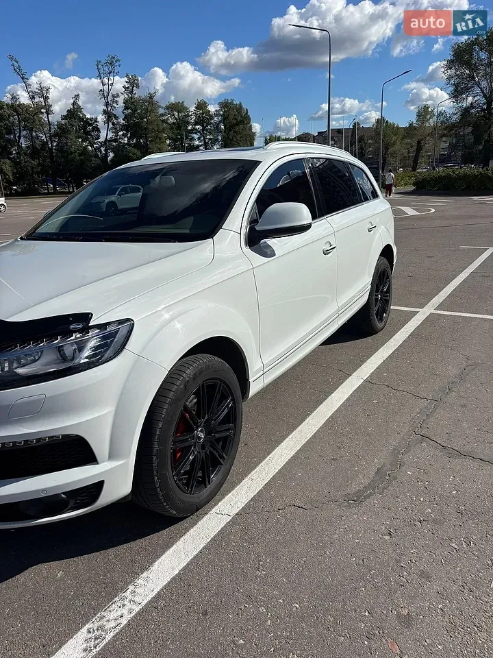 Audi Q7 2014 photo 3