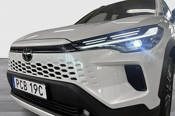Toyota Corolla Cross 2026 photo 2