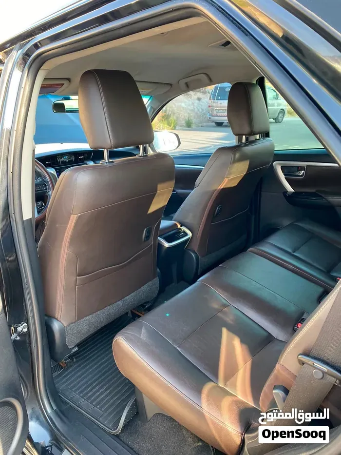 Toyota Fortuner 2016 photo 3