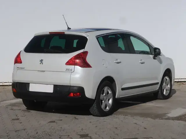 Peugeot 3008 2011 photo 4