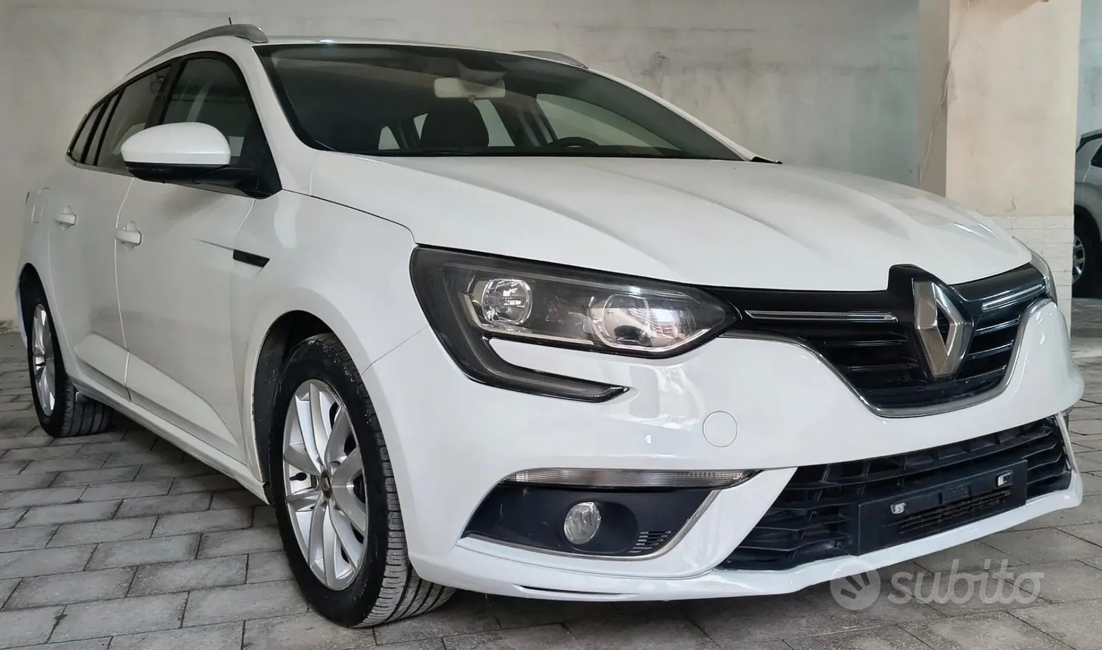 Renault Megane 2017 photo 4