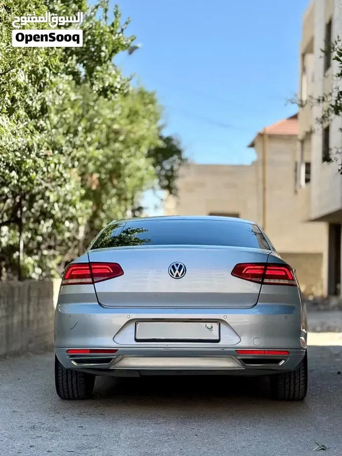 Volkswagen Passat 2016 photo 2