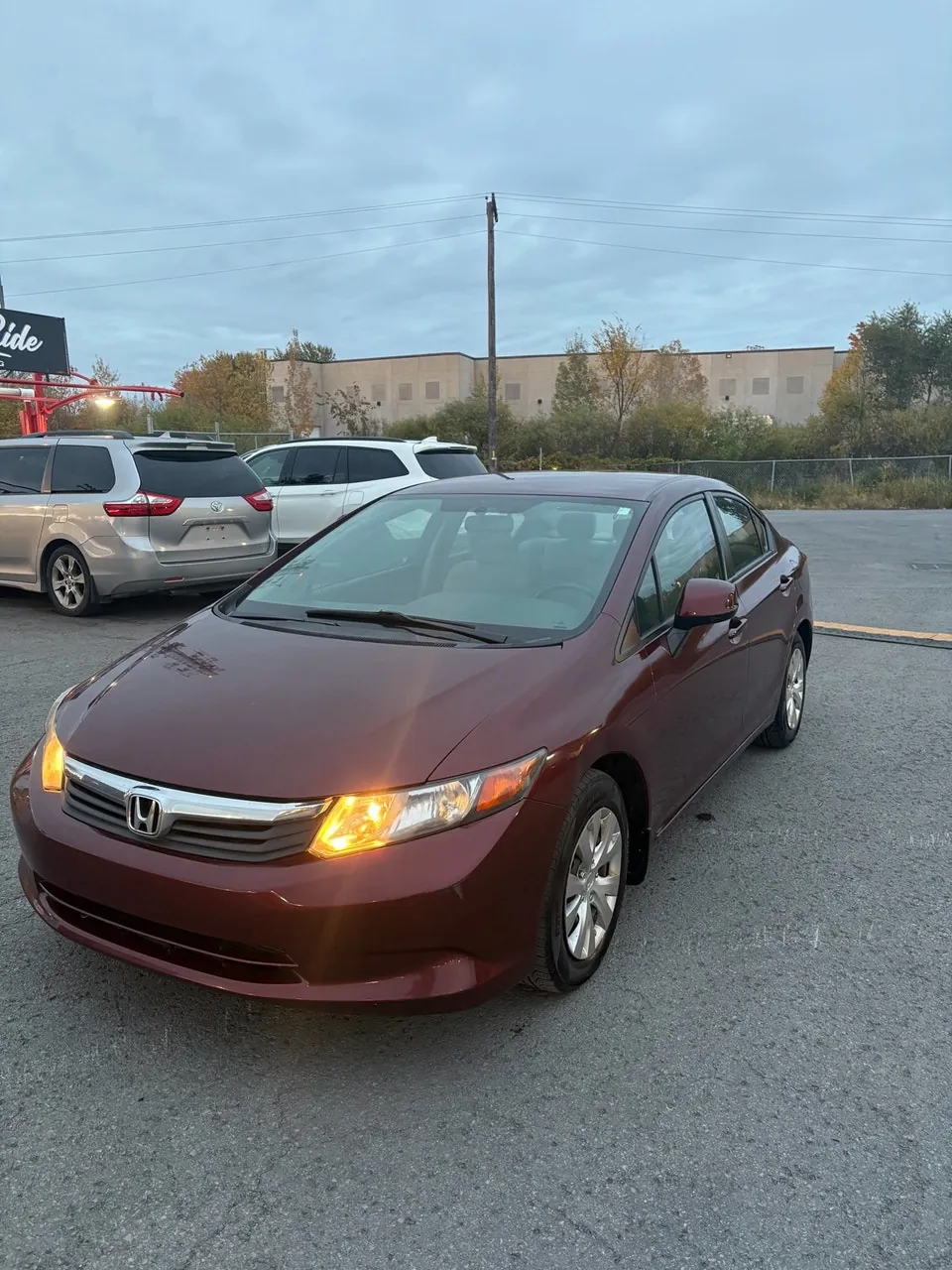 Honda Civic 2012 photo 2