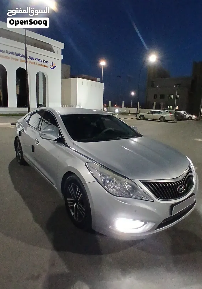 Hyundai Azera 2013 photo 2