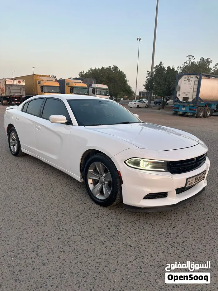 Dodge Charger 2018 photo 2