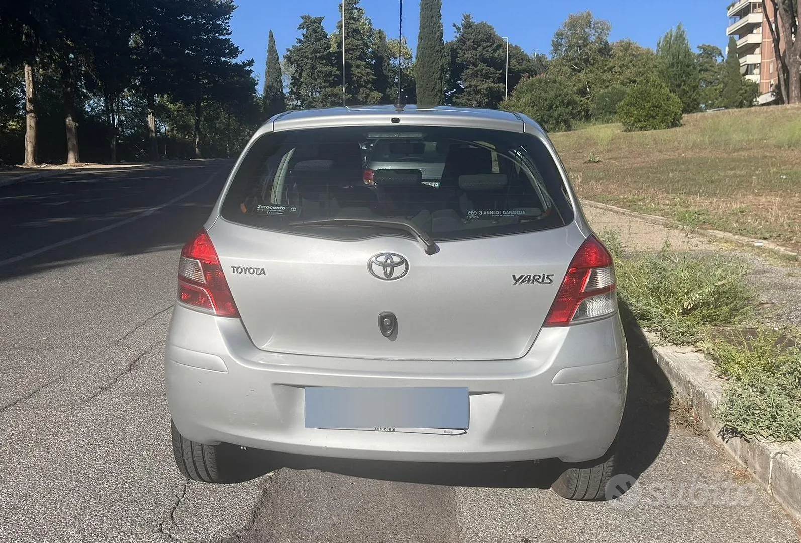 Toyota Yaris 2011 photo 5