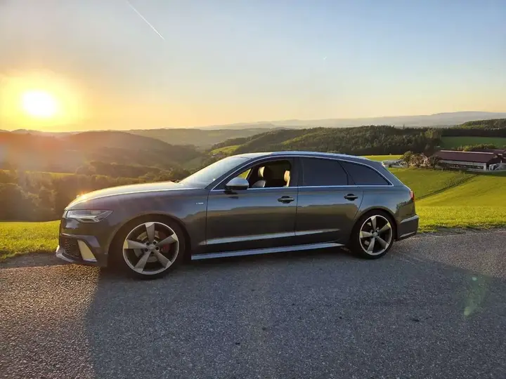 Audi A6 2015 photo 2