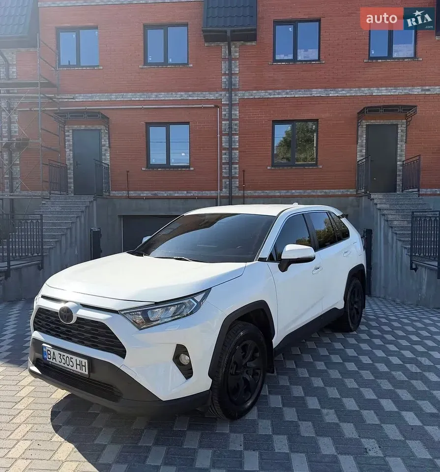 Toyota Rav4 2019 photo 2