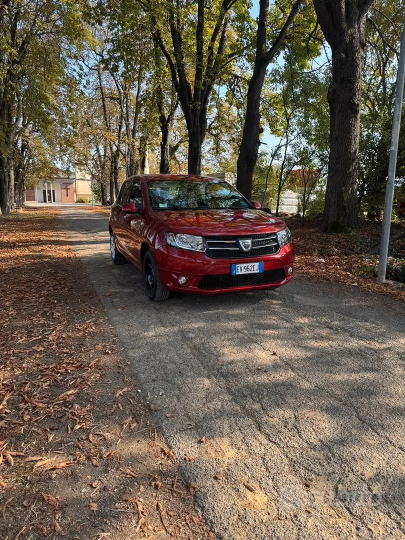 Dacia Sandero 2014 photo 2