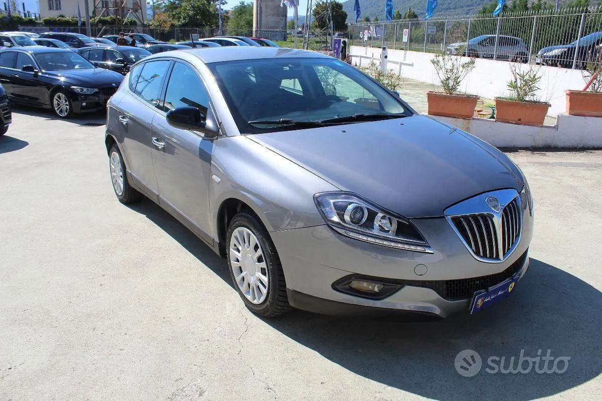 Lancia Delta 2009 photo 3