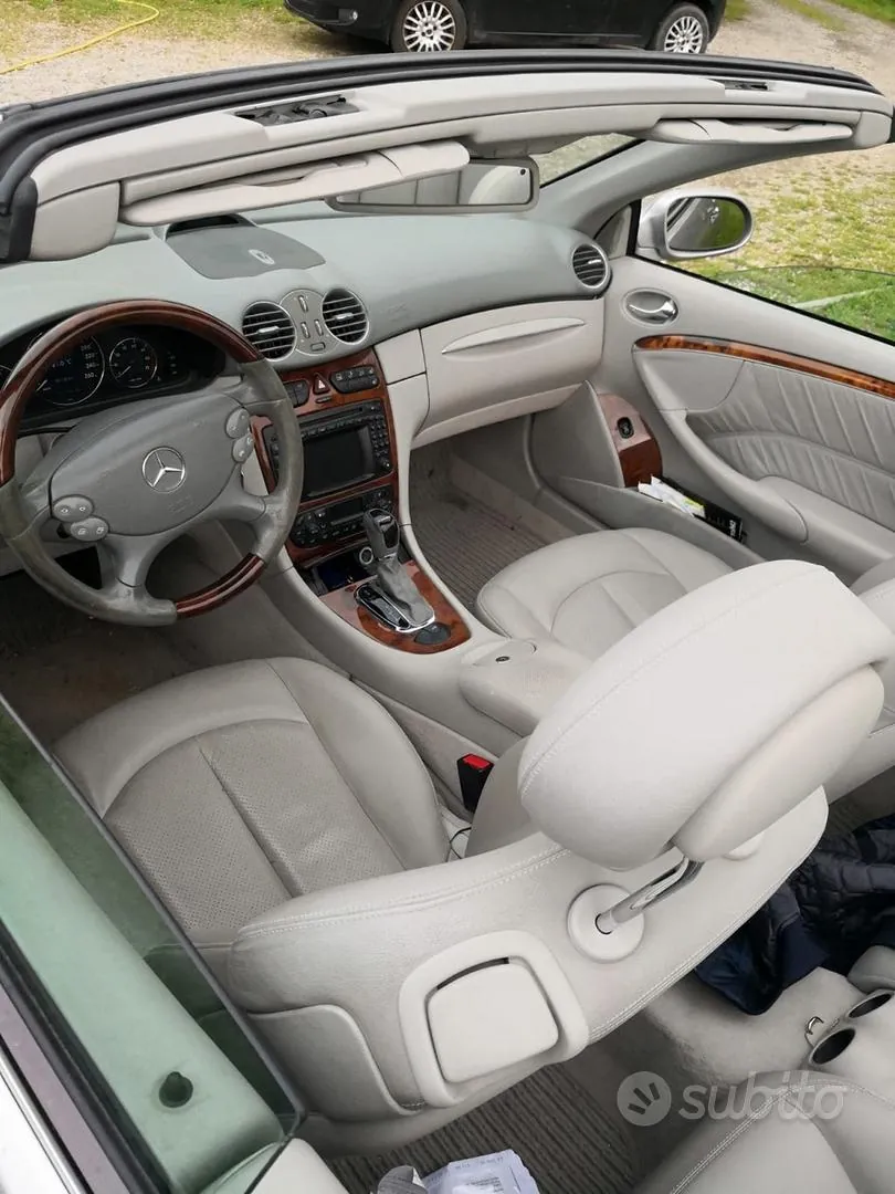 Mercedes-Benz Clk 2004 photo 2