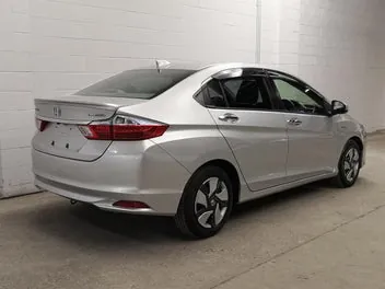 Honda Grace 2017 photo 3