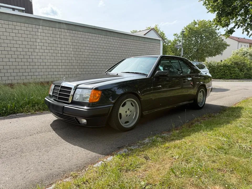 Mercedes-Benz W124