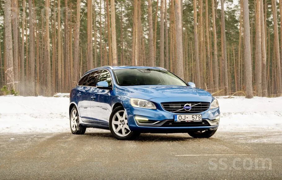 Volvo V60 2013 photo 2